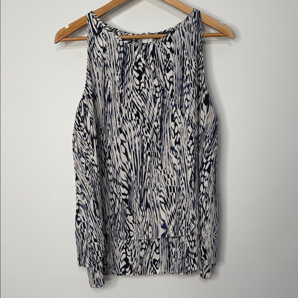 Paraphrase Printed Sleeveless Blouse Size Large